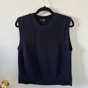 Uniqlo Knit vest